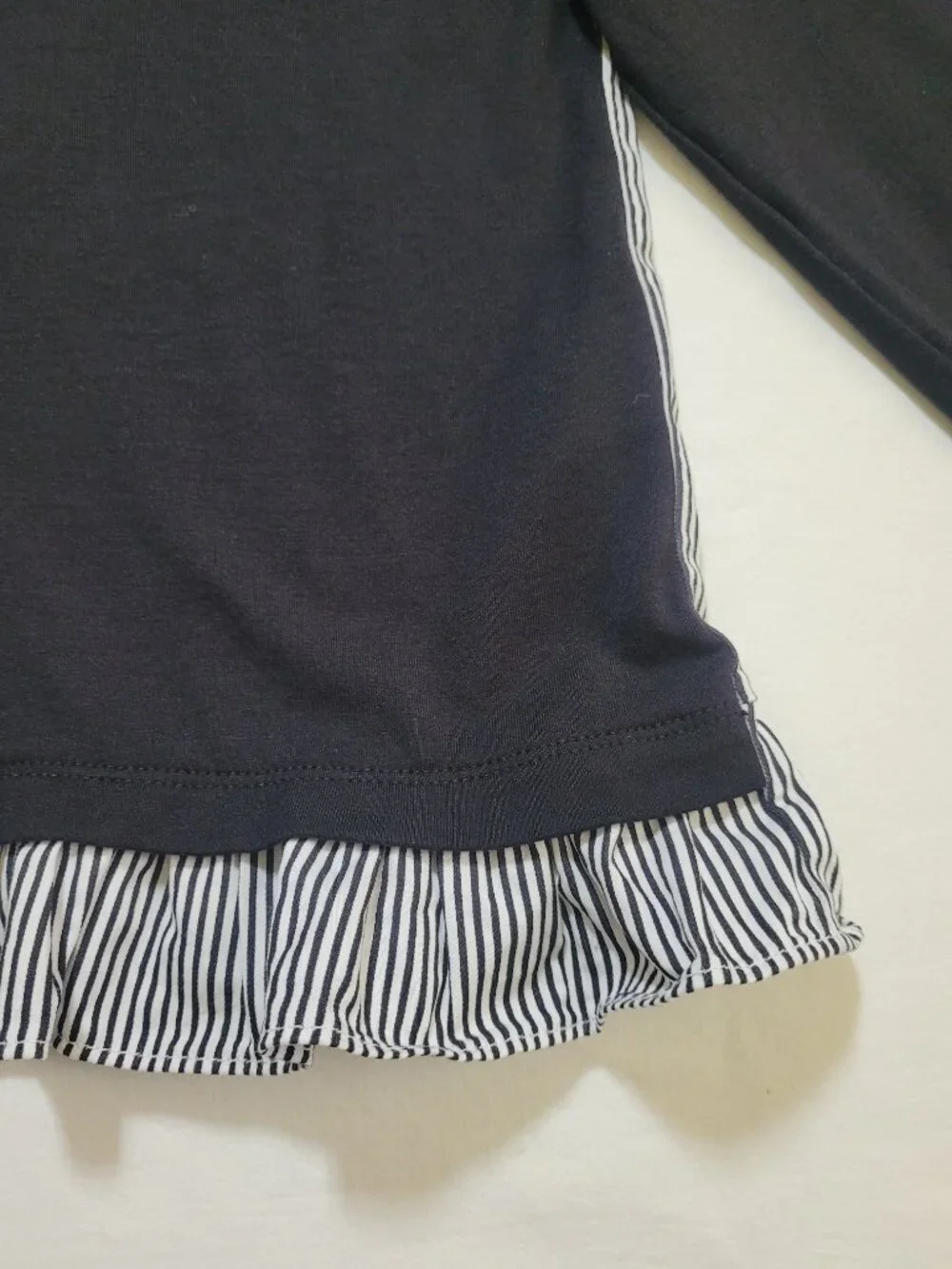 Kate Spade Broome Street Black Mixed Media Top Striped Ruffle Hem Large Coquette